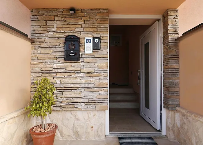 Apartamento Sipina 4 *